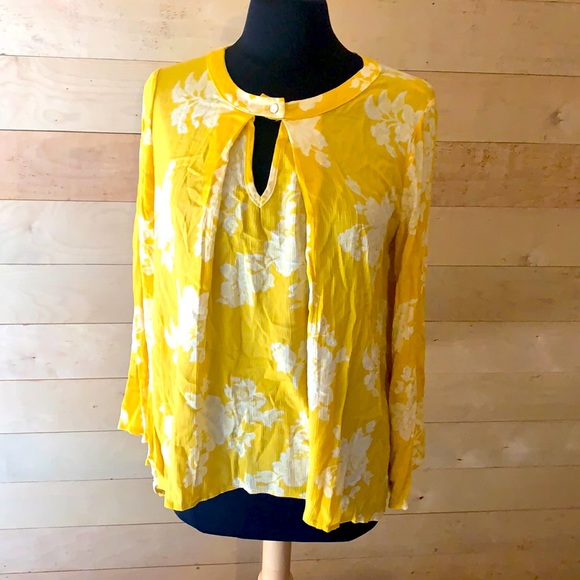 Ces Femme (boutique) Yellow Flowy Medium Bell Sleeve - Picture 1 of 3